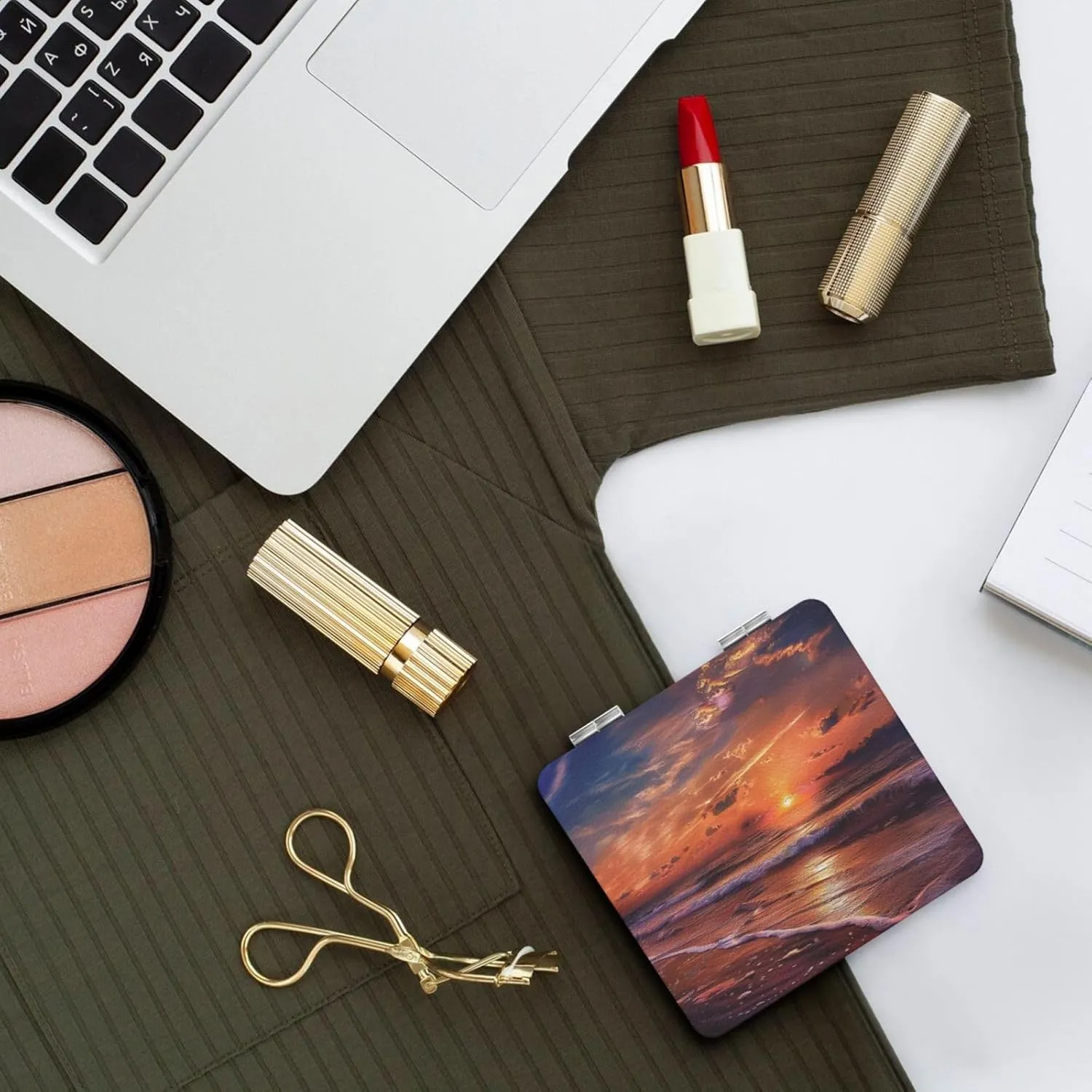 Beach Sunrise Printed Square Pocket Makeup Mirror with 1X/2X Magnification, Portable Mini Travel Makeup Mirror for Travel Daily Work Beauty