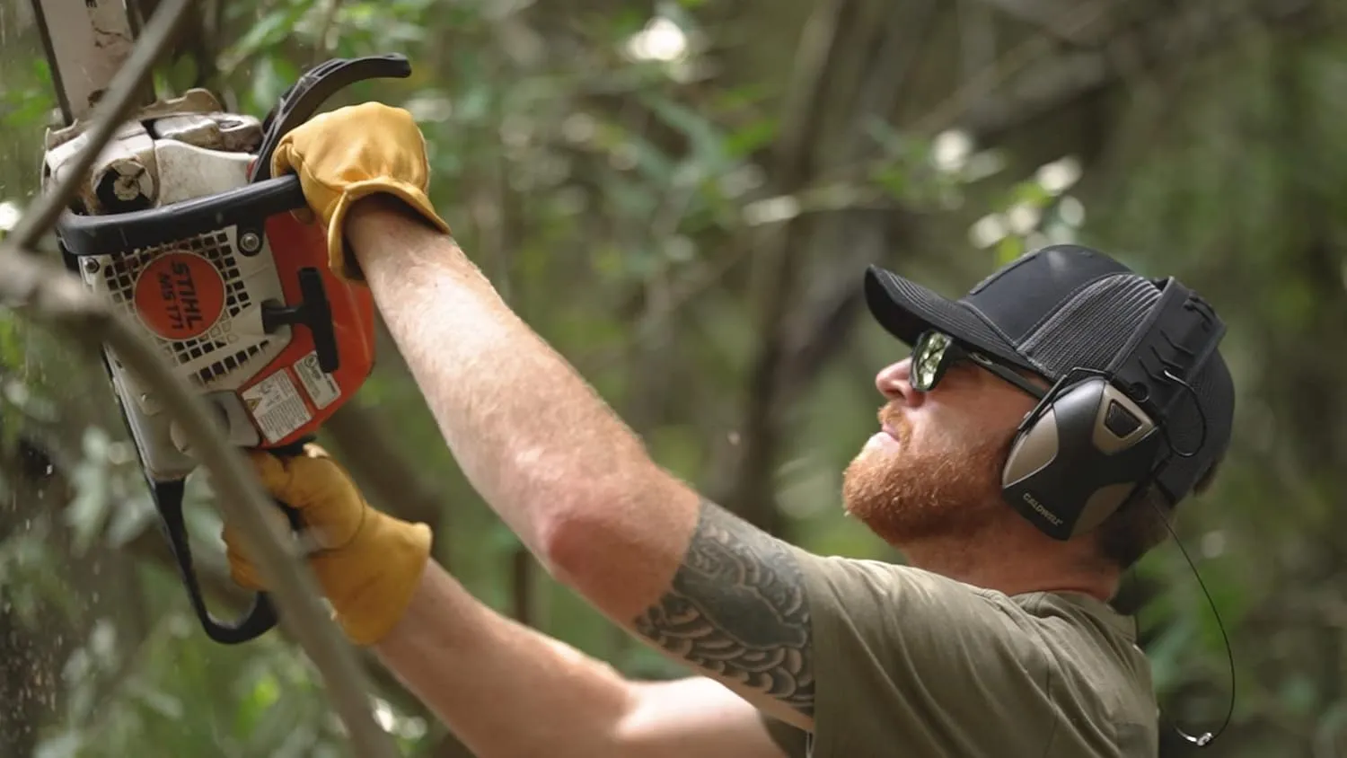 Caldwell E-MAX Pro Electronic Hearing Protection 23-24 NRR - Adjustable Lo Pro Earmuffs for Shooting, Hunting and Range