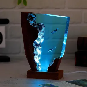 Drawelry Ocean Creative Epoxy Resin Wood Light Lamp, Handmade Multi Color Aquatic Ocean Lamp Deep Sea Diver Cave Diving Enthusiasts Led Night Light Desktop Decor Christmas Birthday Gift (Diving, S)