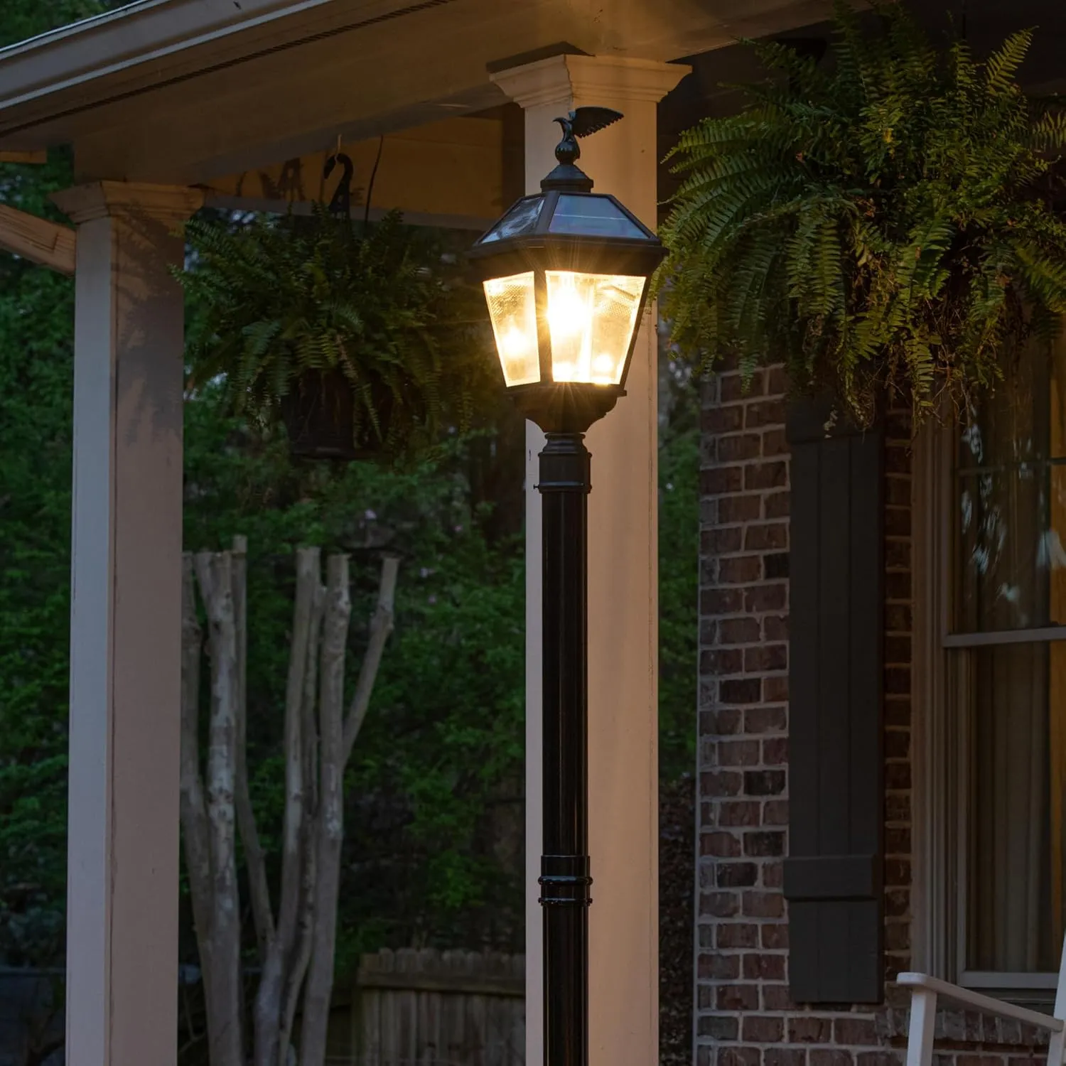 Gama Sonic Imperial Bulb V2 Outdoor Solar Lamp Post Light, Black Aluminum, Single Lamp with 3-inch Fitter for Posts or Pier Mount (Sold Separately), Warm White 2700K, 37B50012