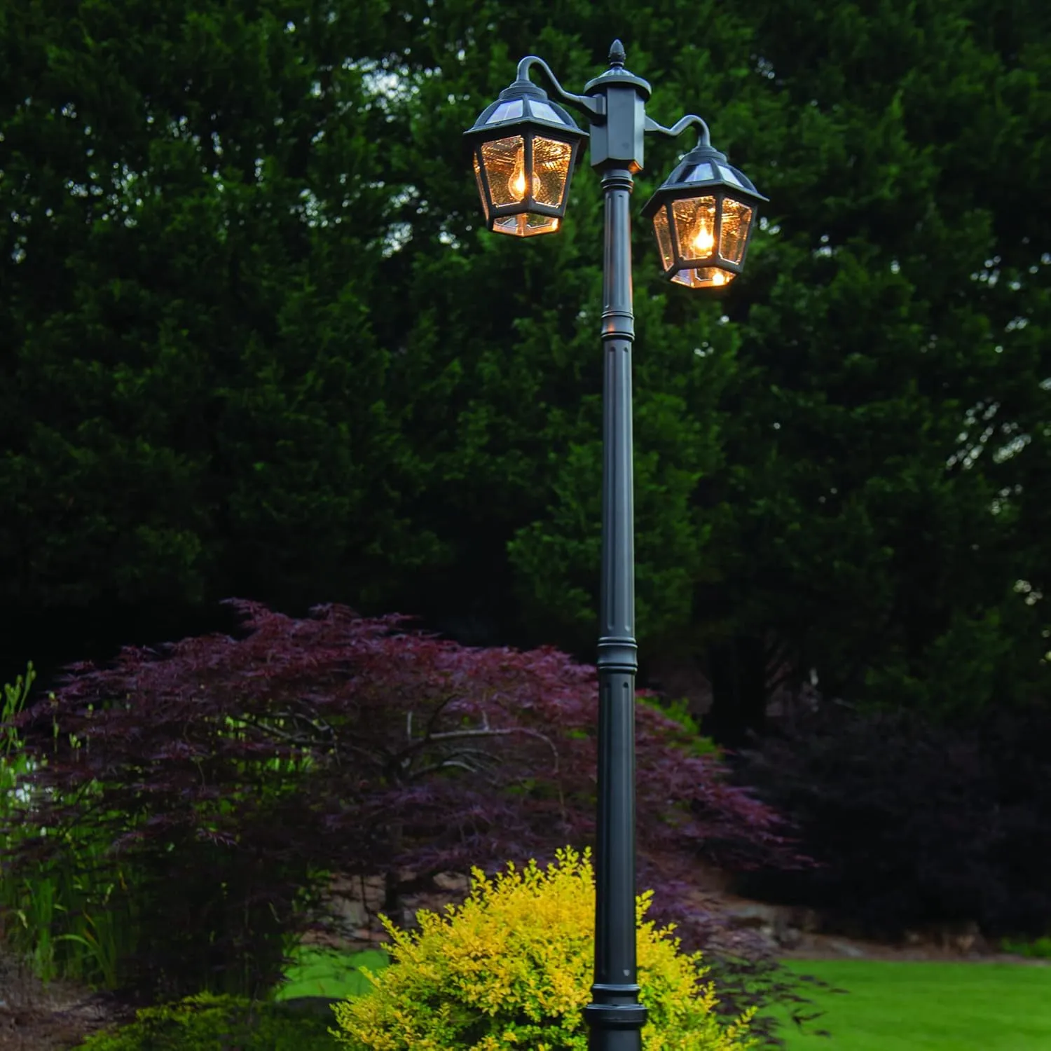 Gama Sonic Polaris Bulb Solar Lamp Post Light, Outdoor 91.875 inch Tall Double Head Black Resin, Cast Aluminum and Warm White Light 2700K (177B50002)