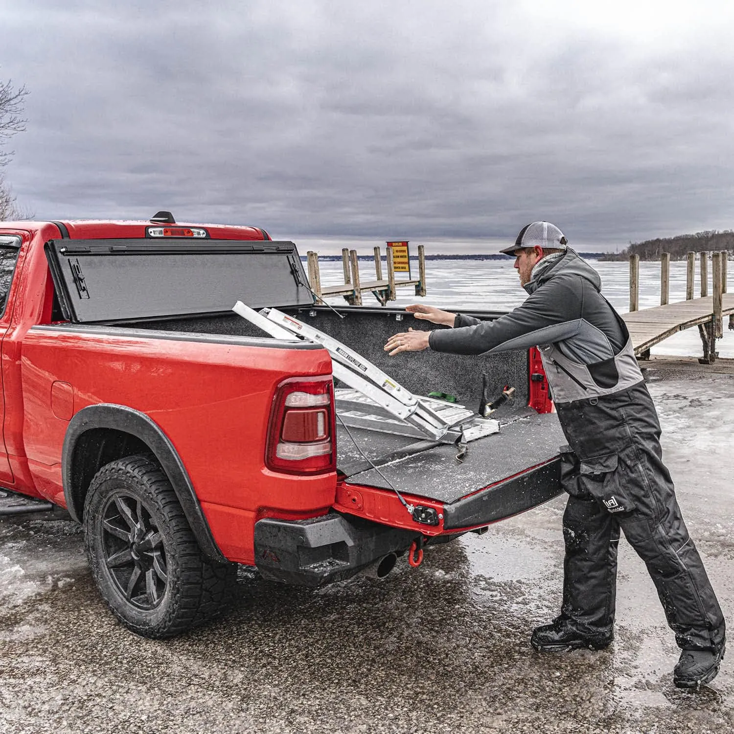 Gator FX Hard Quad-Fold Truck Bed Tonneau Cover | 8828227 | Fits 2019 - 2025 Dodge Ram 1500 w/o RamBox, Does Not Fit w/ Multi-Function (Split) Tailgate 5' 7" Bed (67.4")