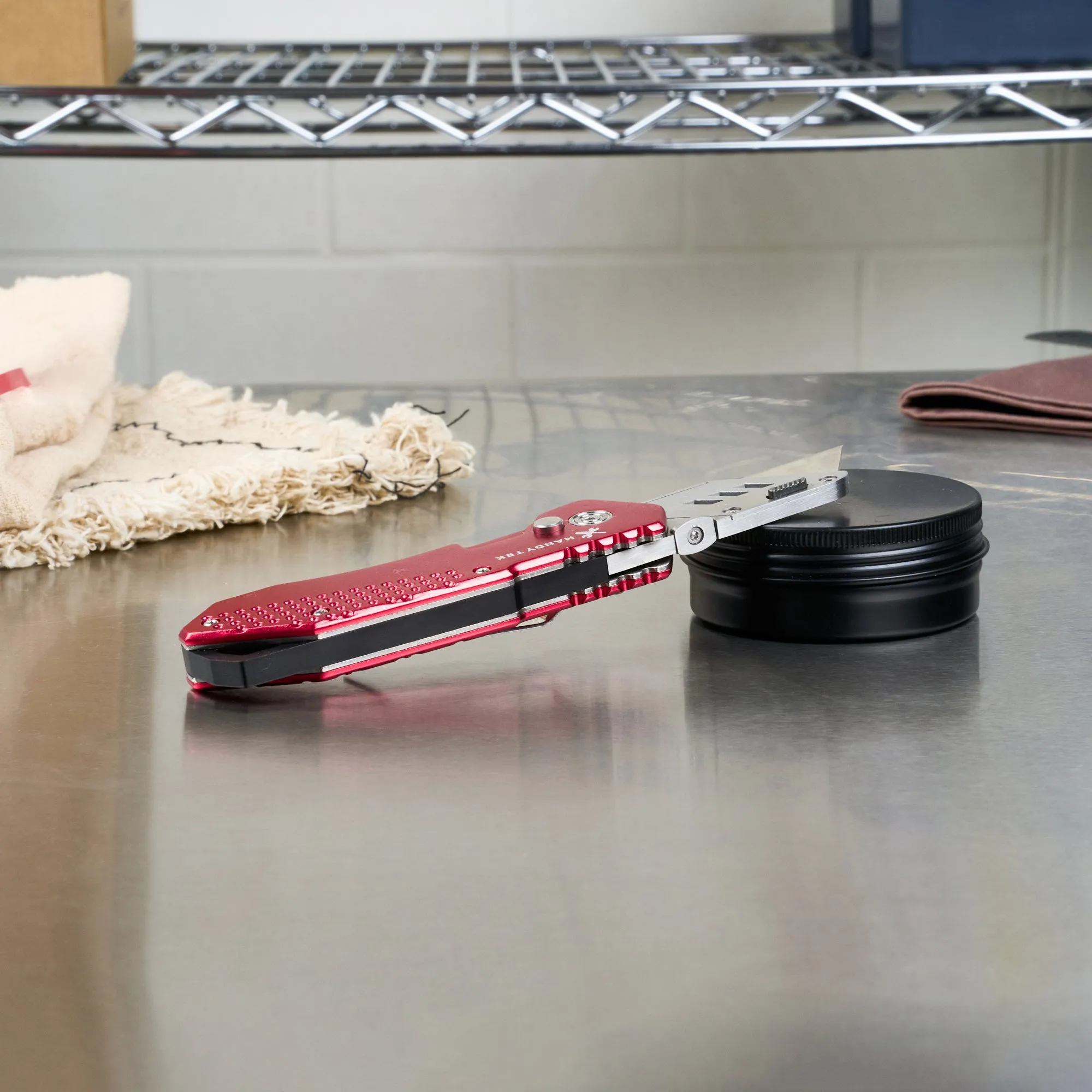Handy Tek Red Folding Utility Knife - Quick Change, Lock Back, Heavy Duty - 6 3/4" - 1 count box