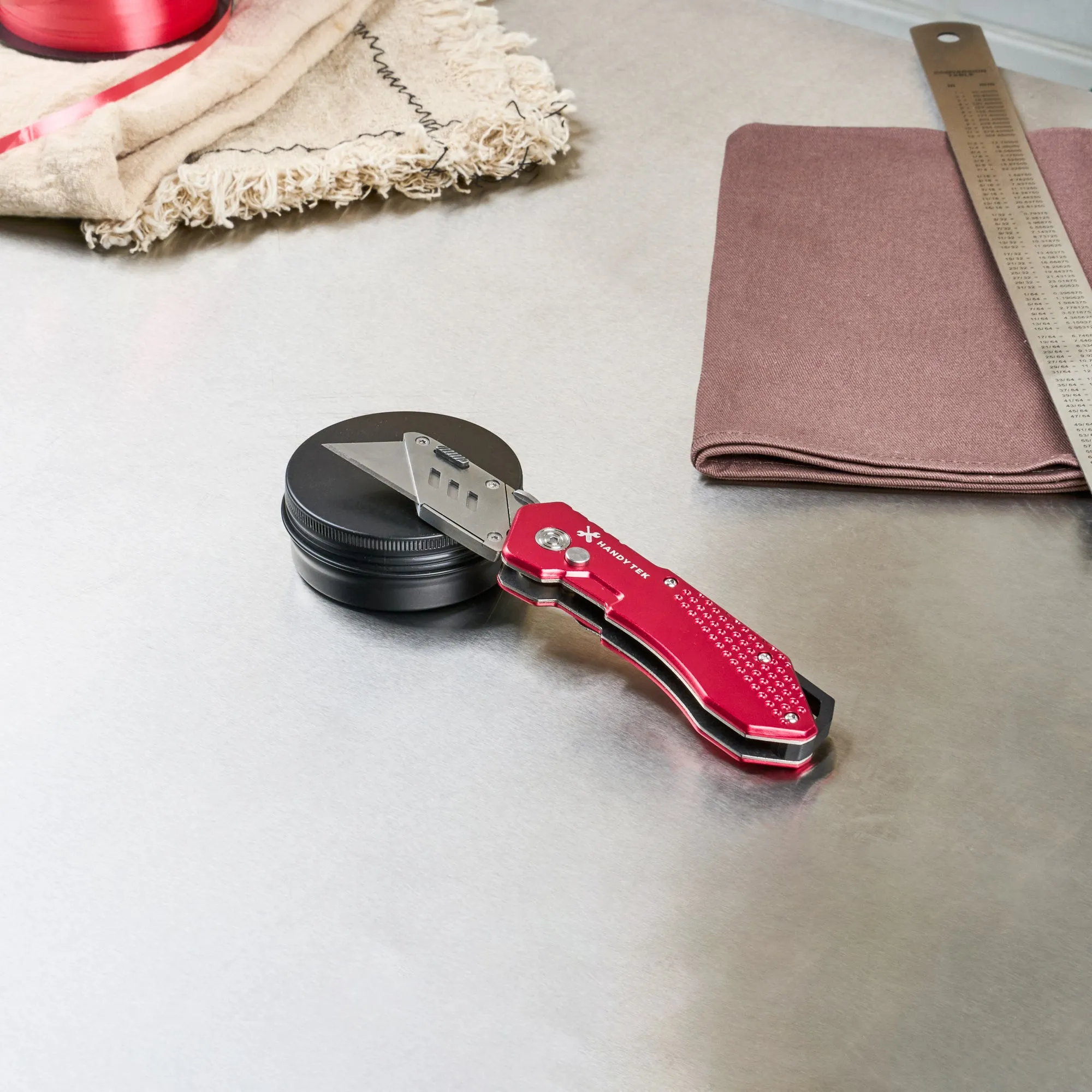 Handy Tek Red Folding Utility Knife - Quick Change, Lock Back, Heavy Duty - 6 3/4" - 1 count box