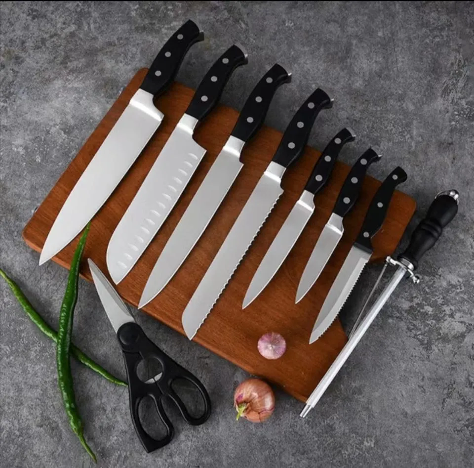 Kitchen Chef Knife - Utility Knife - Versatile Stainless Steel Blade - Ideal for Slicing, Dicing, and Chopping a Variety of Foods - Ergonomic Handle for Secure Grip and Precision Cutting - Perfect for Everyday Kitchen Tasks
