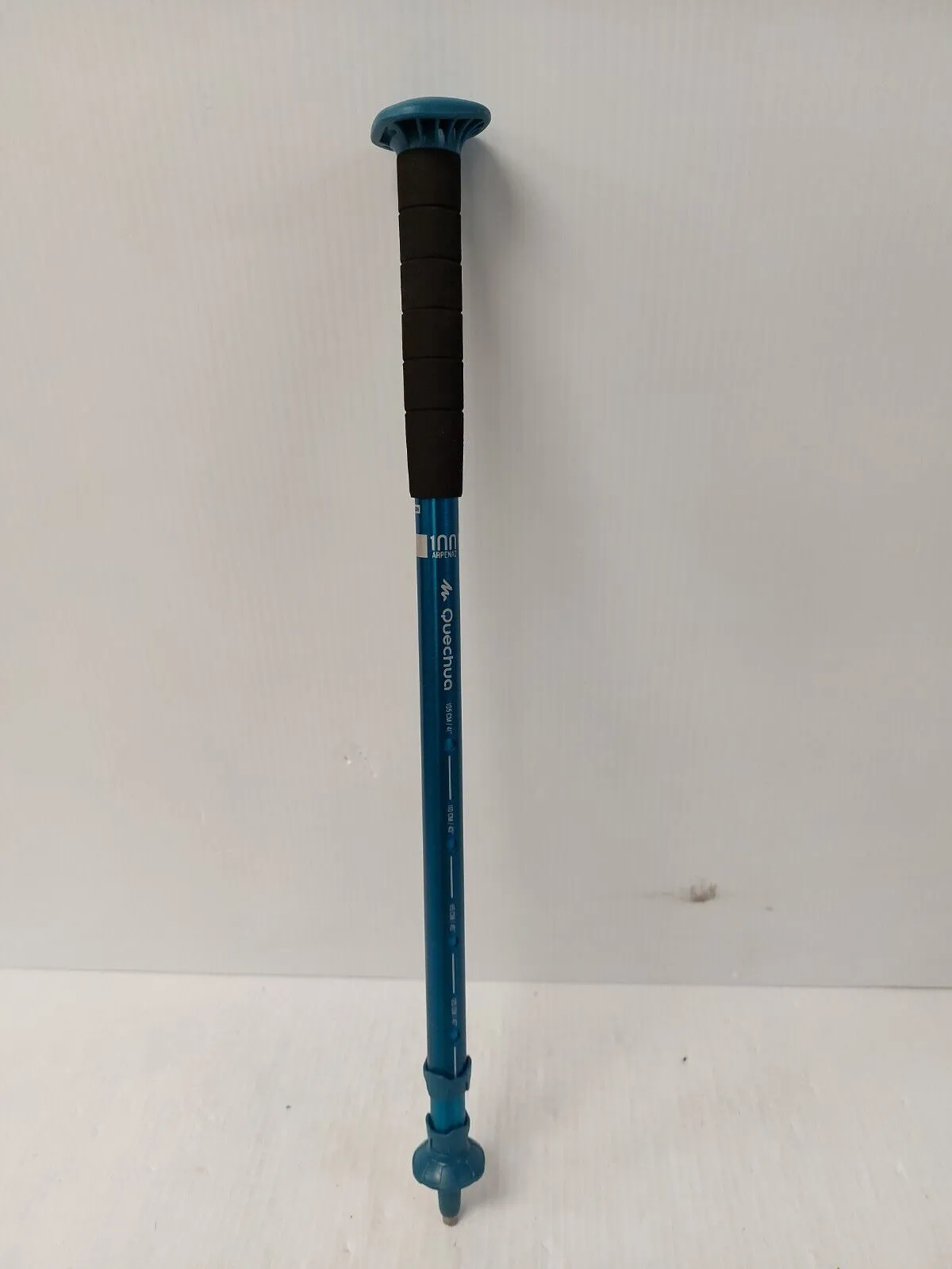 (N82504-4) Quechua Single Hiking Stick