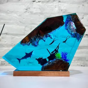 Ocean Creative Epoxy Resin Wood Light Lamp, Handmade Multi Color Aquatic Ocean Lamp Deep Sea Diver Cave Diving Enthusiasts Led Night Light Desktop Decor Christmas Birthday Gift (White Shark, S)
