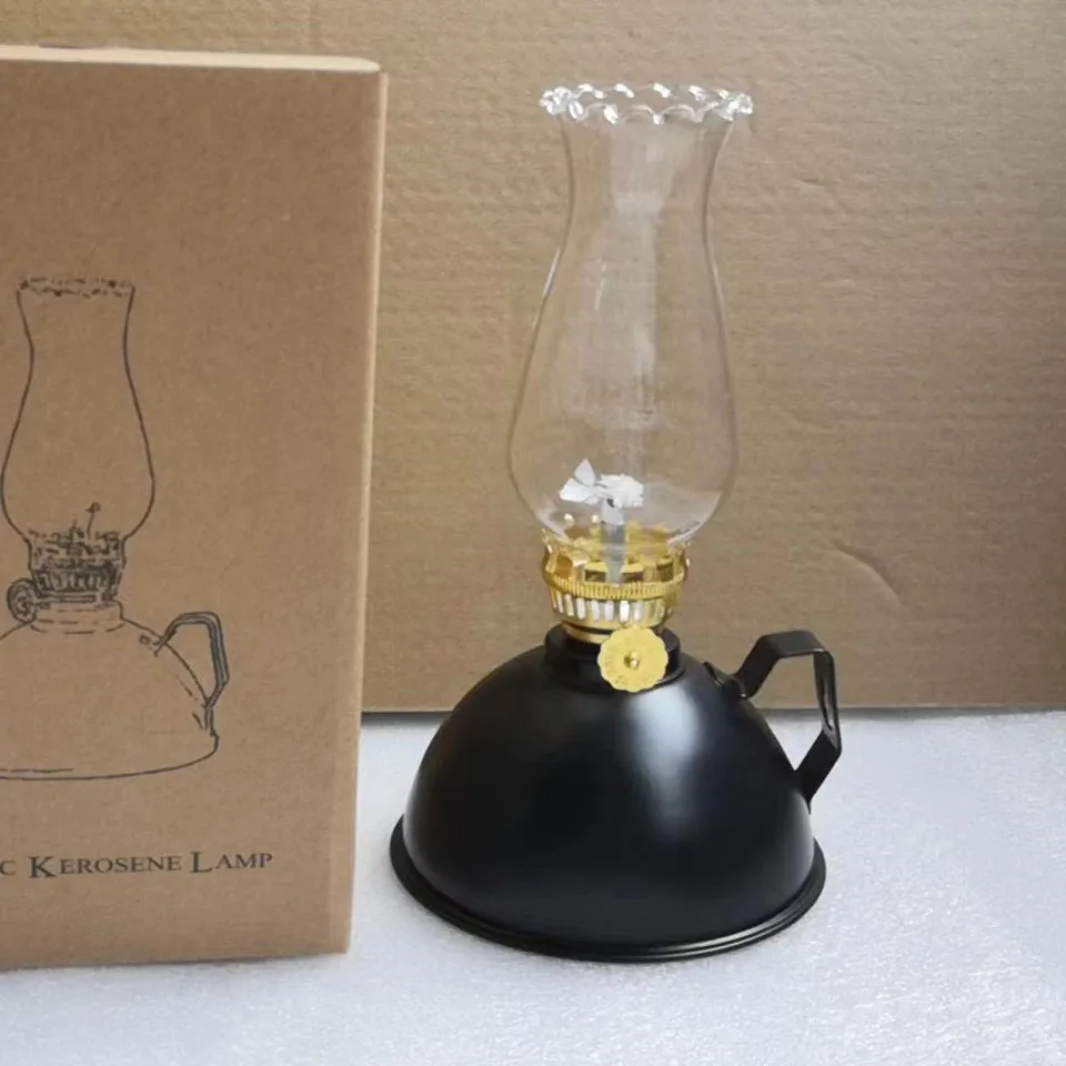 Retro Classical Kerosene Lamp for Outdoor Camping, European Small Horse Lantern Atmosphere Tent Lamp Hand Lamp 20cm H