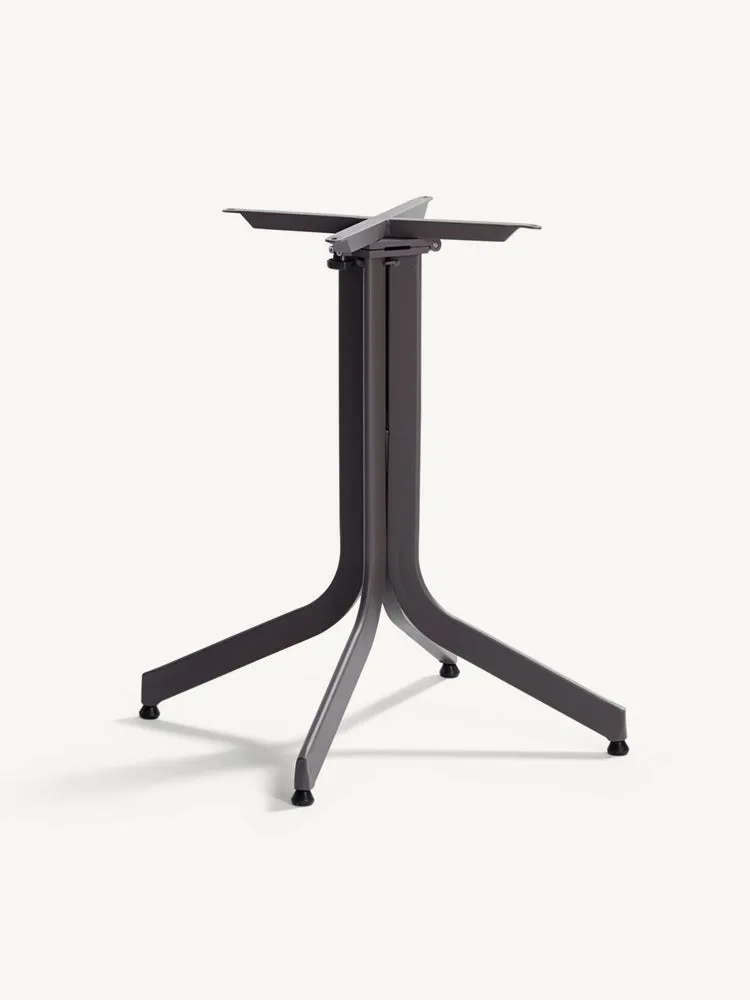 Roberti Rattan ART. 9773 Bistrot Table