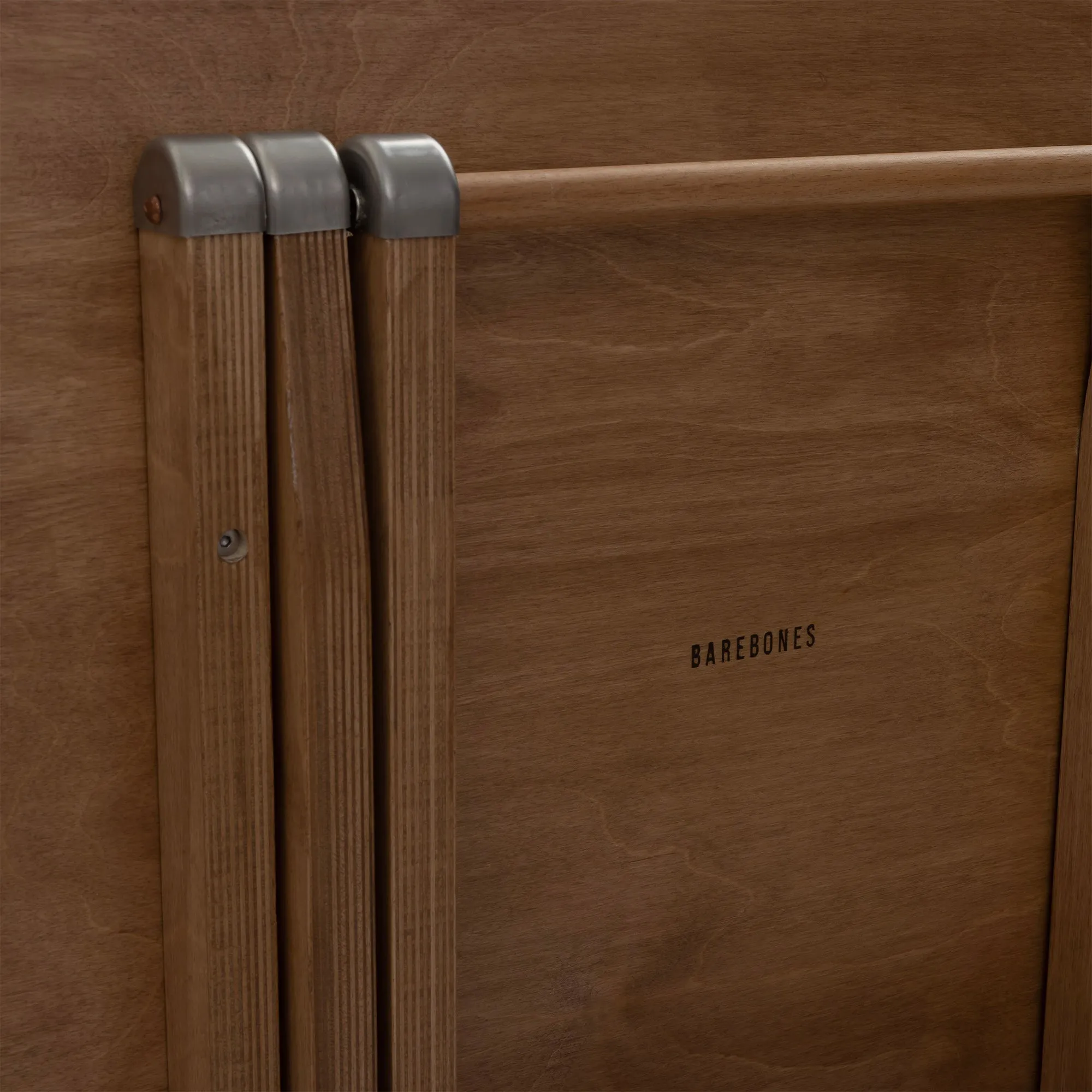 Rynx | Ridgetop Tree Folding Table