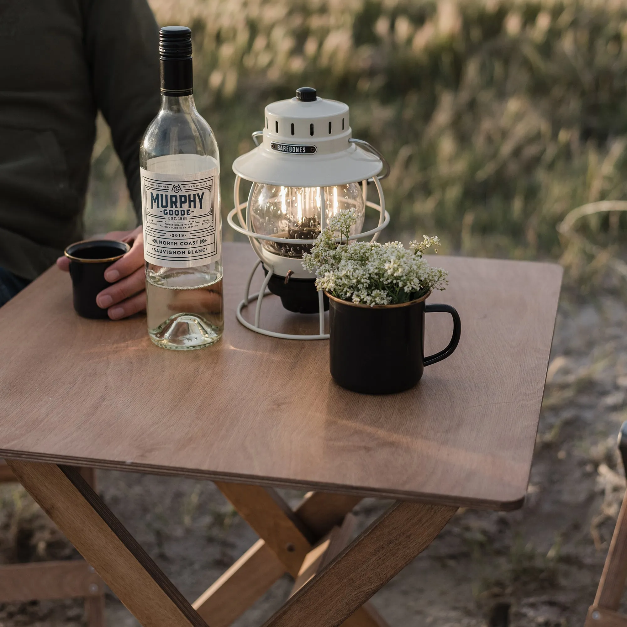 Rynx | Ridgetop Tree Folding Table