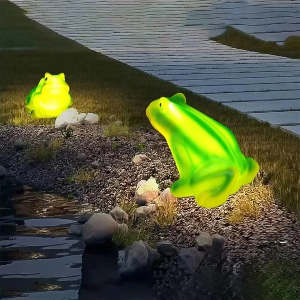Set of 2 Luminous Frog Statues, Solar Animal Lights, Simulation Frogs Decor with Sound Effect, Outdoor Frog Roadside Lights for Scenic Spots, Yard, Garden, Park