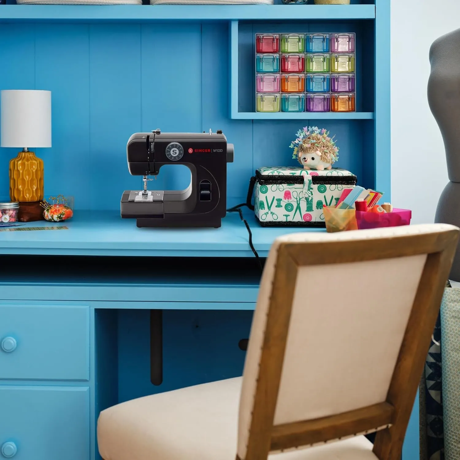 SINGER M1000 Mending Machine | Compact, Lightweight & Portable With 32 Stitch Applications & LED Light | Great for Light to Medium Weight Fabrics & Repairs - Black