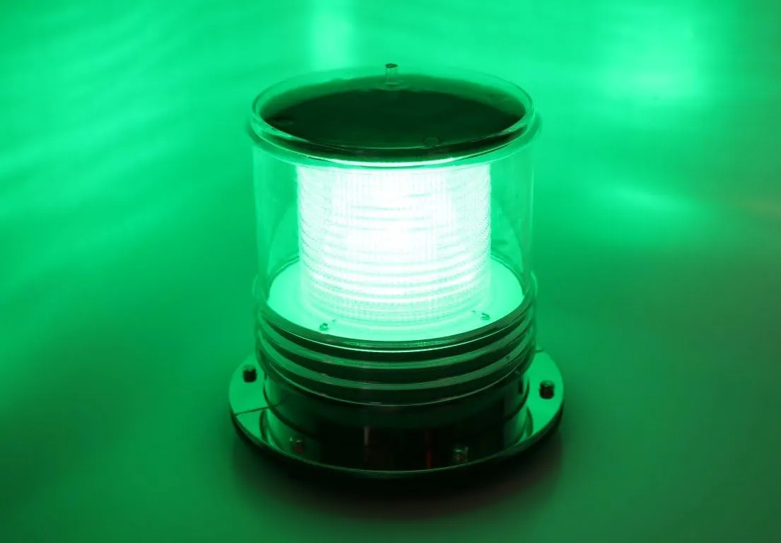 Solar Dock Warning Light - Waterproof Solar Dock Lighting - Green LED Constant On or Flashing 360 Degree Lighting