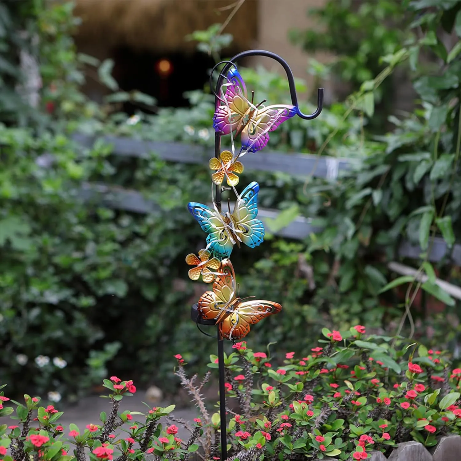 Solar Lights Outdoor Garden Decor Iron Butterfly Lawn Lamp Garden Decor Outdoor Waterproof Magical Outside Swaying Lights (Warm Light)