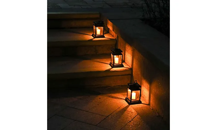 Solar-powered Garden Decoration Lamp