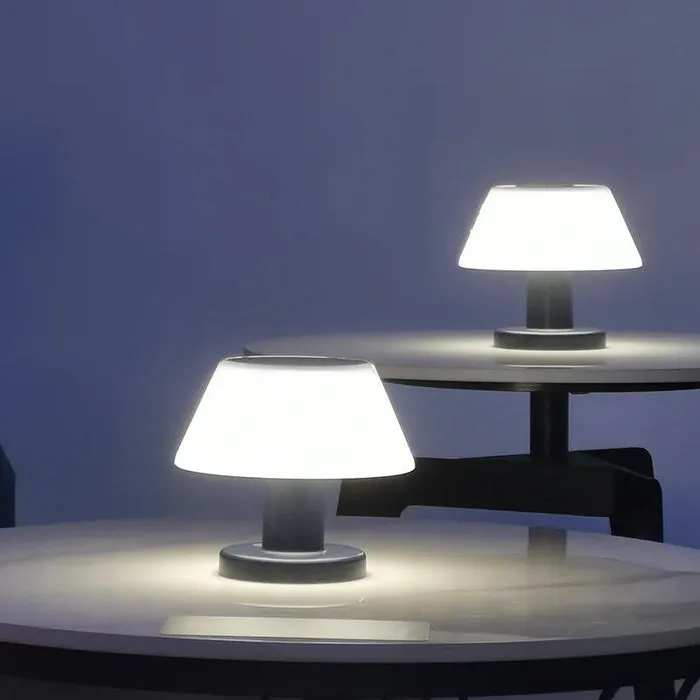 Taavita Lamp | Eco-Friendly Solar Table Lamp