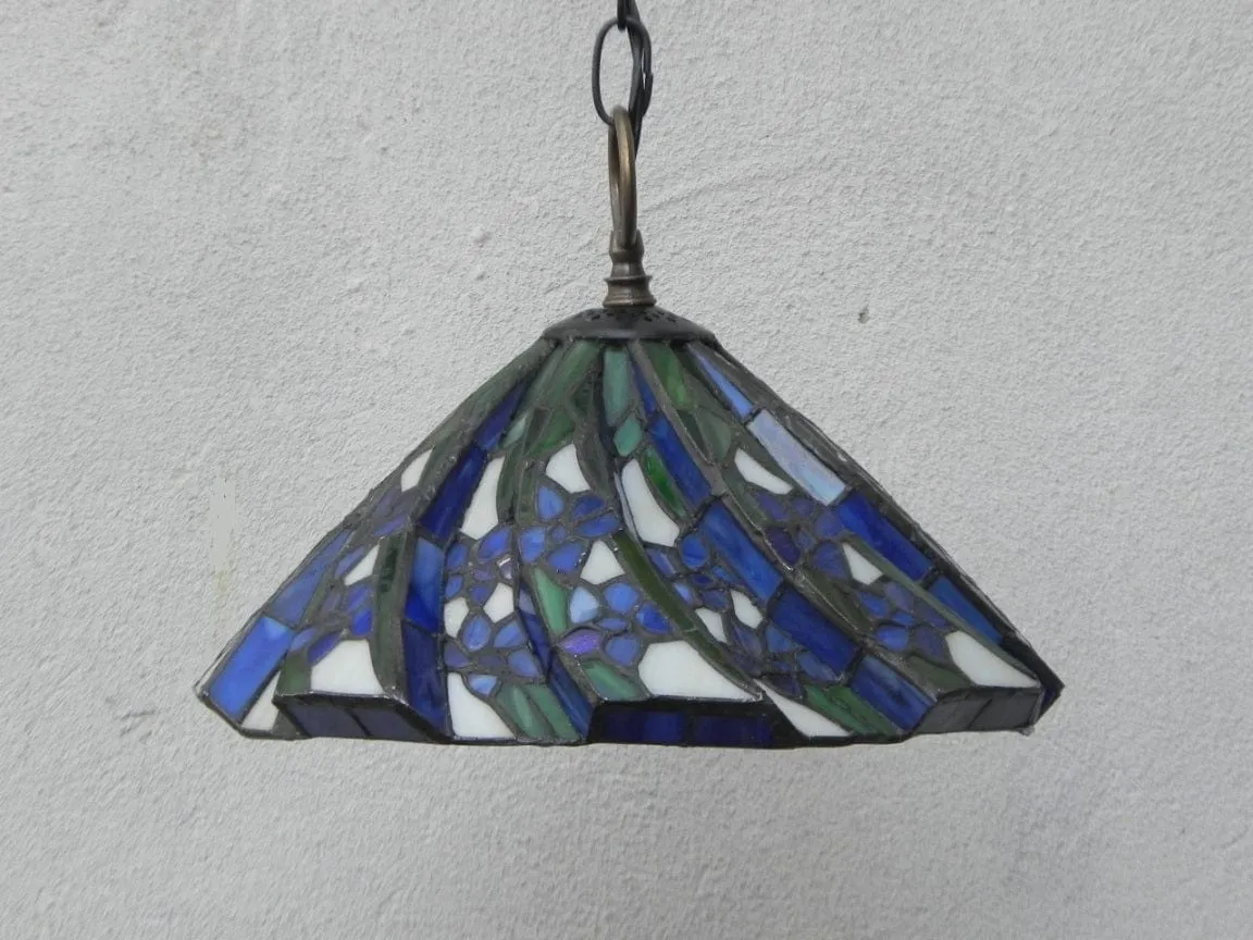 Tiffany Style Stained Glass Small Blue Black White Pendant Lamp