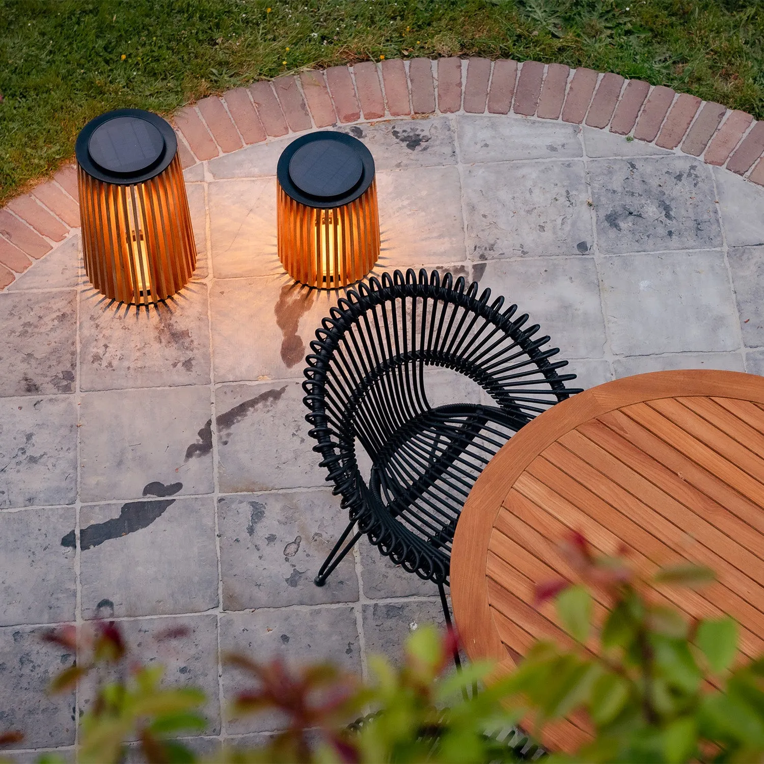 Vincent Sheppard Maya Solar Lamp