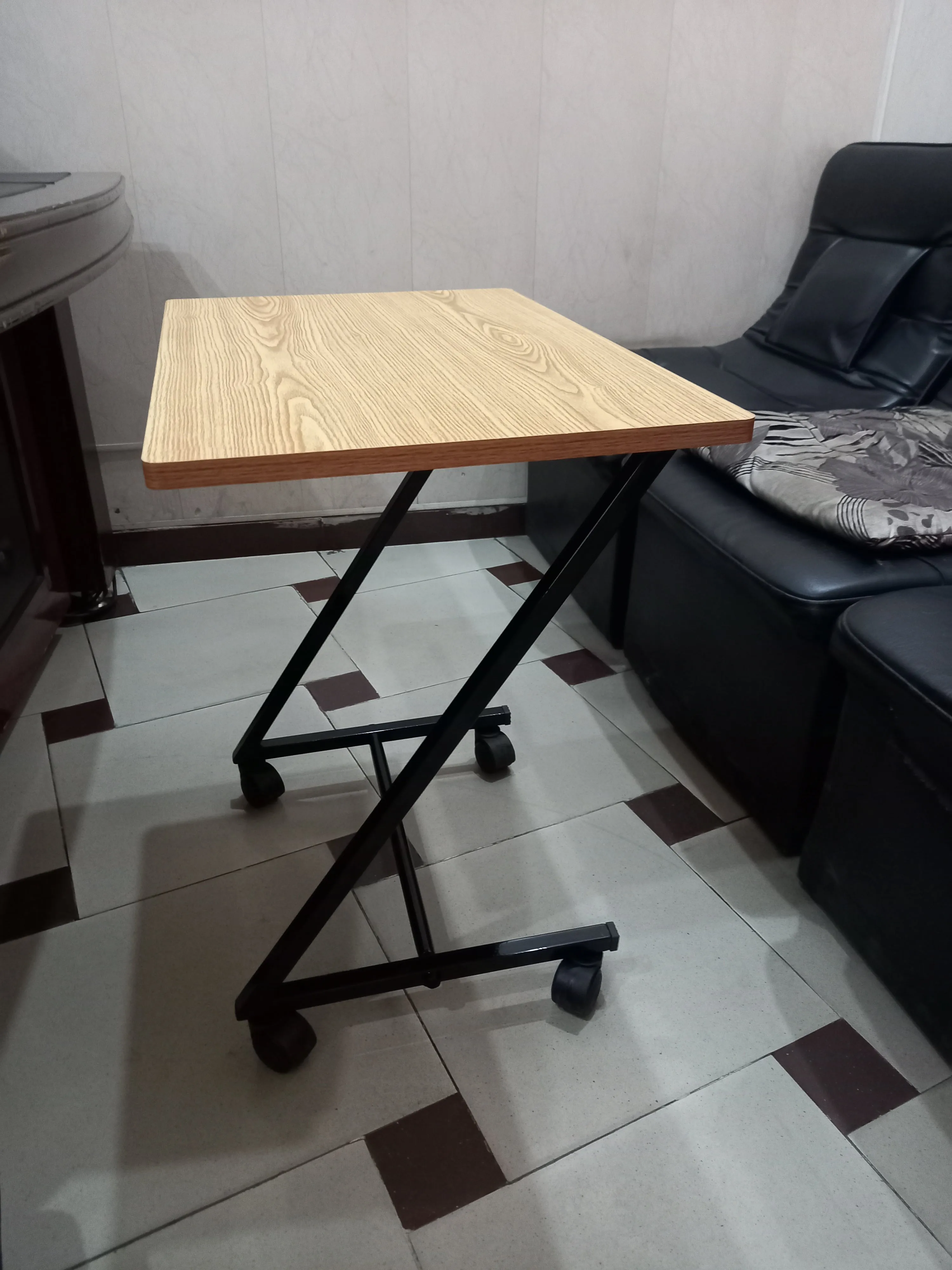 Z Shape Laptop Table Metal Frame With Wheels